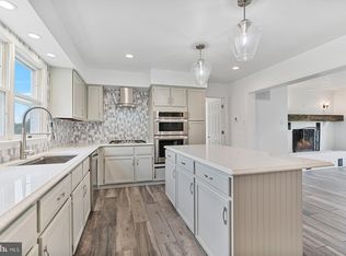 37577 Snickersville Tpke, Purcellville, VA 20132