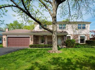 850 King Richards Ct, Deerfield, IL 60015