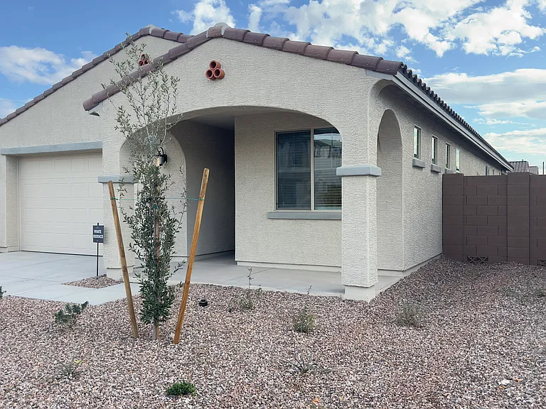 16805 W Shangri La Rd — Photo 3