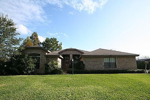 1st image of 28908 Beauclaire Dr