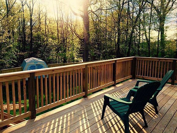 Relaxing view off rear deck