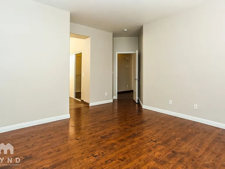 3119 Saleen Ct — Photo 7