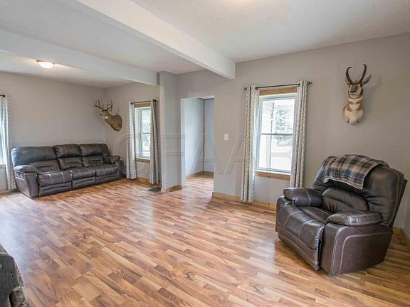 20170523203724106150000000-o