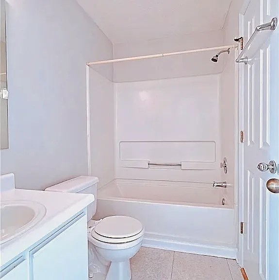 259 Waterdown Dr #11 — Photo 32