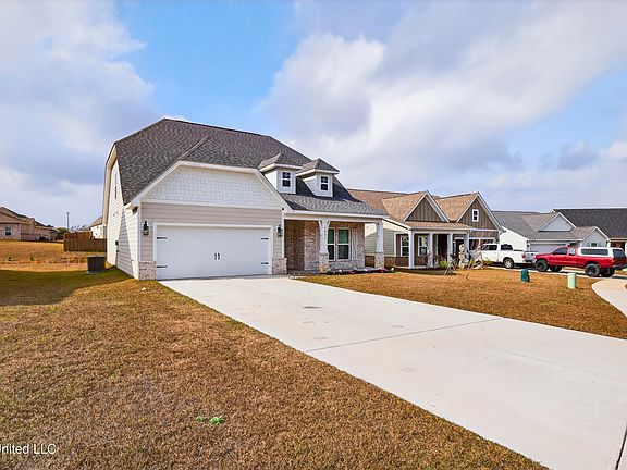 3rd image of 10677 Wren Grv