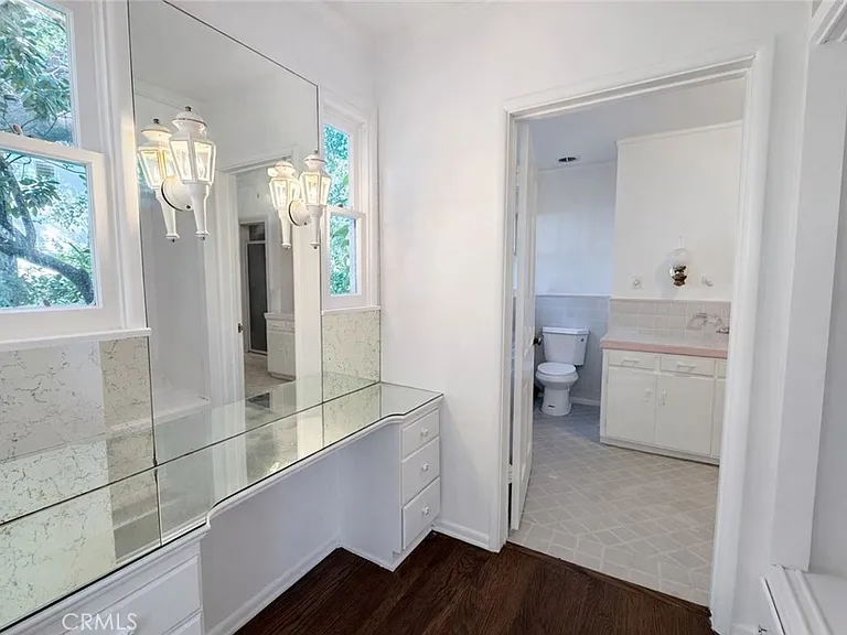 18 Woodland Ln — Photo 12