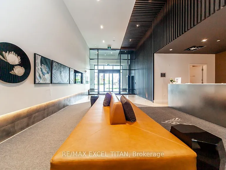 8868 Yonge St #602-E — Photo 37