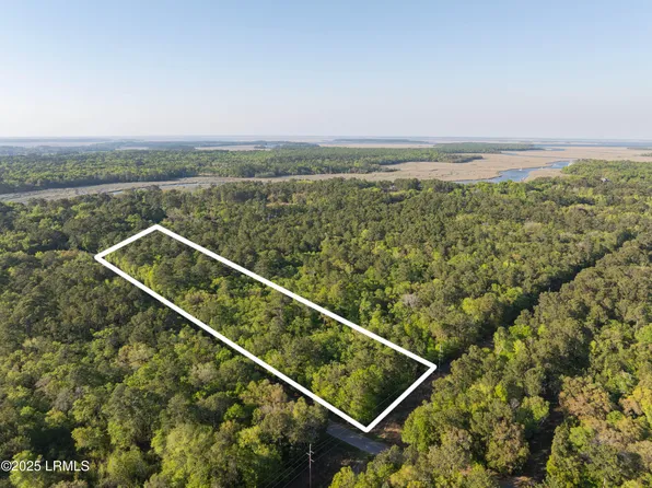 1344 Sea Island Pkwy, St. Helena Island, SC 29920