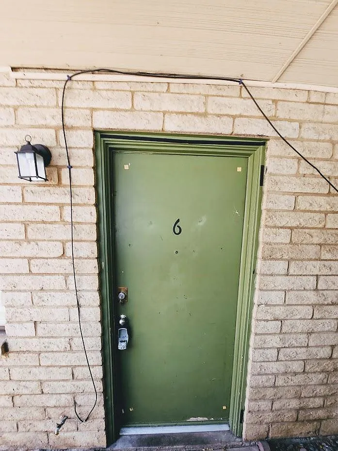 1 bed, 500 sqft, $1,050 — Photo 1