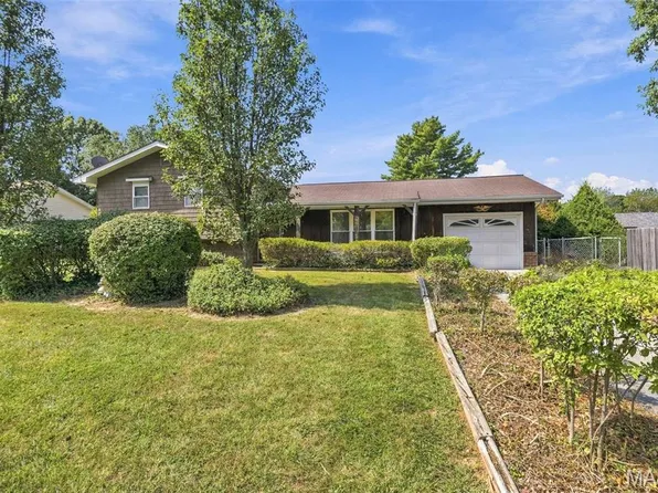 3649 Gail Dr, Imperial, MO 63052
