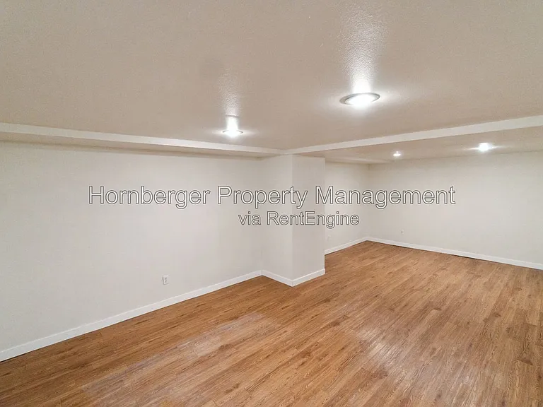 11 E Rich Ave #1 — Photo 40