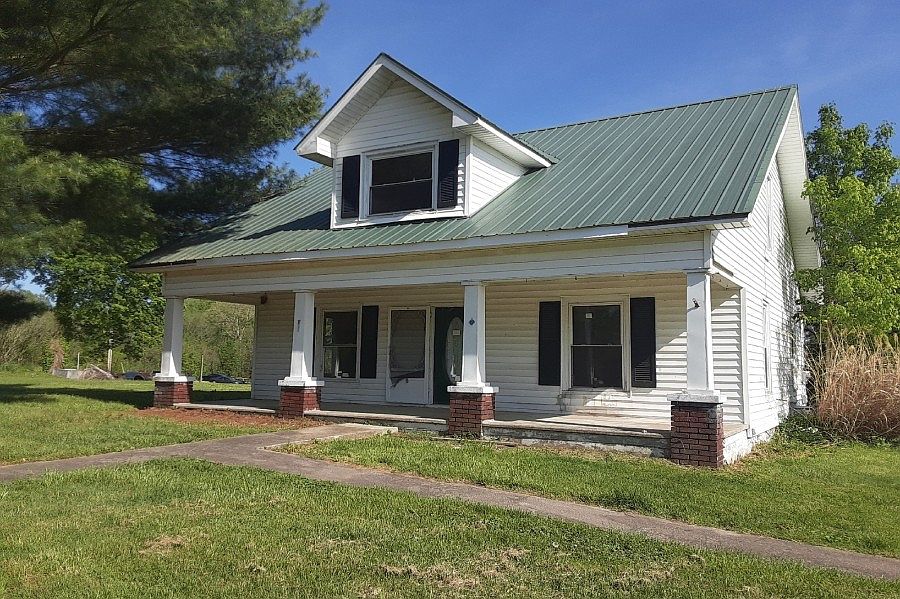 1st image of 1136 College Hill Rd