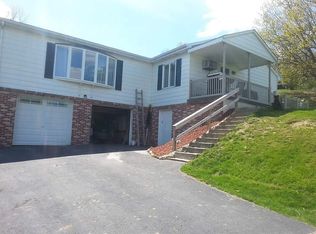 24 Runway Ln, Lewistown, PA 17044