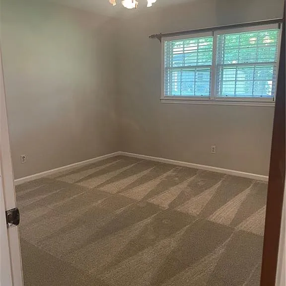 5416 N Richland Creek Rd — Photo 10