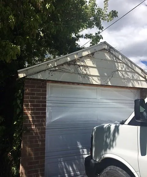 Single car detached private garage
