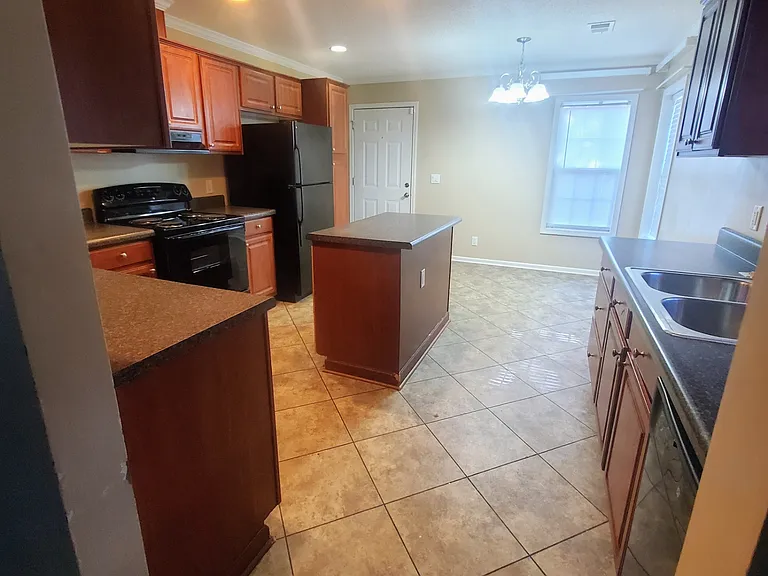Sunset Ridge Dr — Photo 3