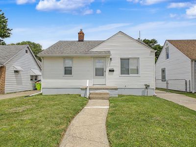 17727 Lowell St, Roseville, MI, 48066