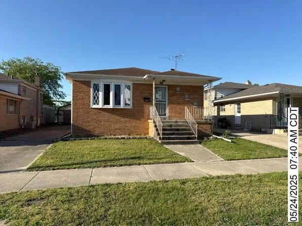 31 Mason St, Calumet City, IL 60409