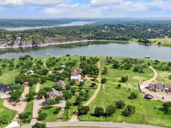 511 Chimney Cove Dr, Marble Falls, TX 78654