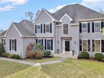 10 Churchill Pl, Avon, CT, 06001