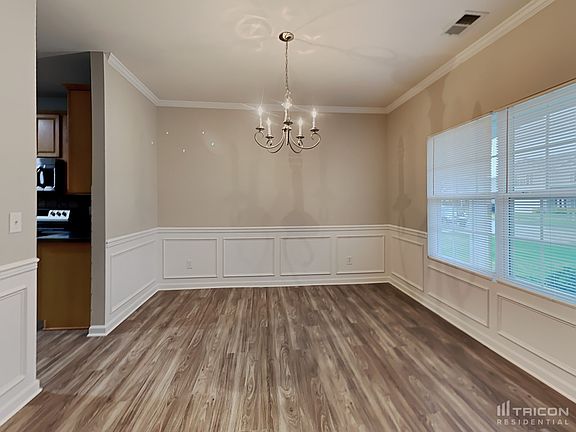 4th image of 5210 Silverbrook Dr