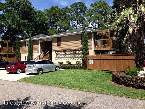 2nd image of 125 Poinsettia St