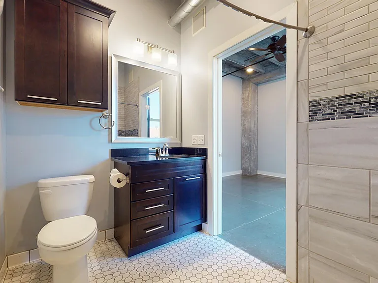 217 N Locust St #2-S — Photo 19