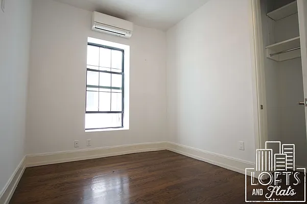 Rented by Lofts and Flats LLC | media 41