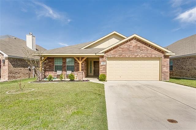 1st image of 10421 Manhassett Dr