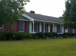 463 W Golden Isle Hwy, Helena, GA --