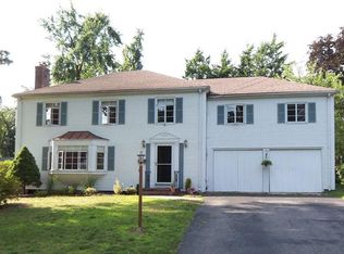 146 Pleasantview Ave, Longmeadow, MA 01106