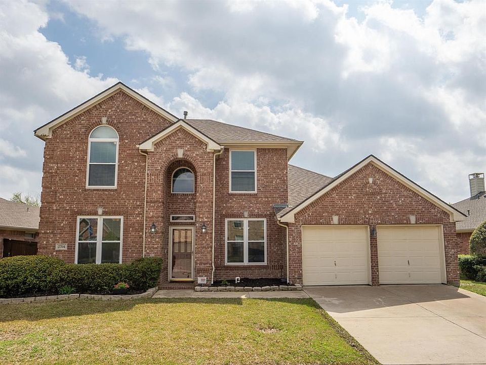 1st image of 2701 Timberwood Dr