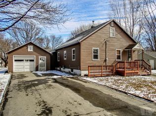 206 2nd St, Union, IA 50258