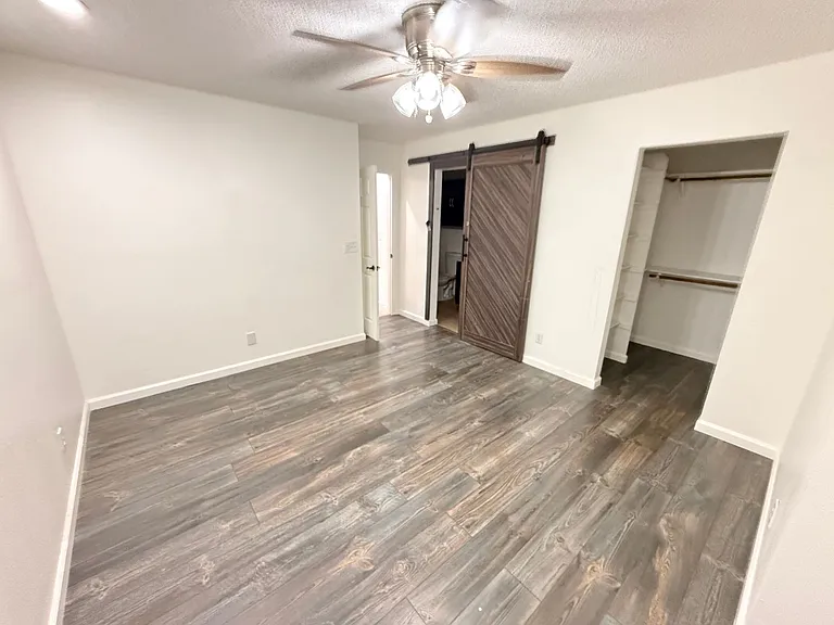 2372 Beaver Bay Ct — Photo 5