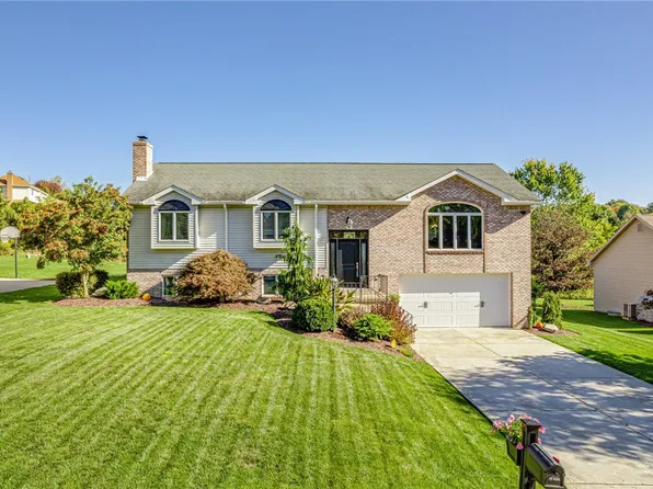 32 Deerfield Dr, Harrison City, PA 15636