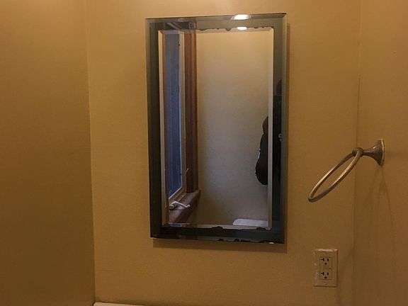 3rd image of 4626 W Medford Ave