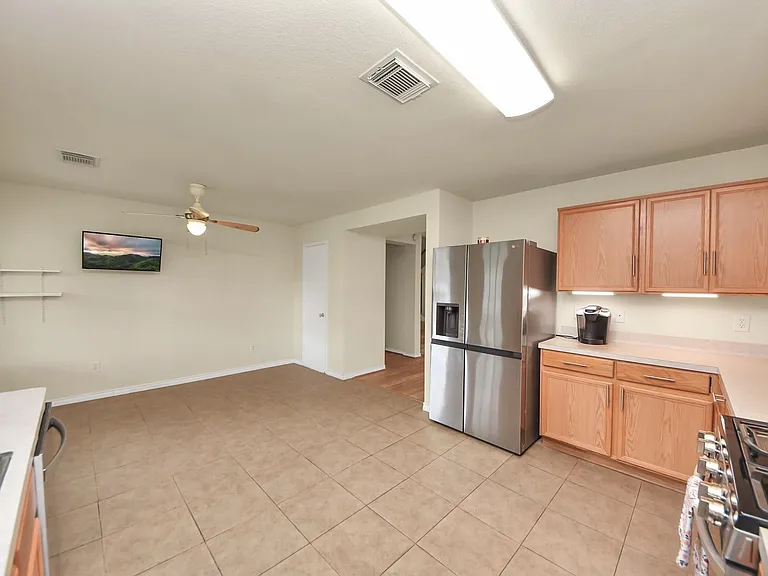 17006 Kemble Creek Dr — Photo 25