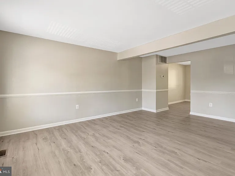 7065 Leewood Forest Dr — Photo 7