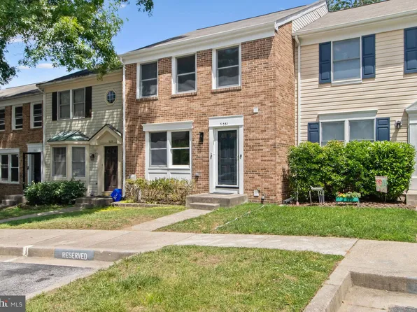 7031 Copperwood Way, Columbia, MD 21046