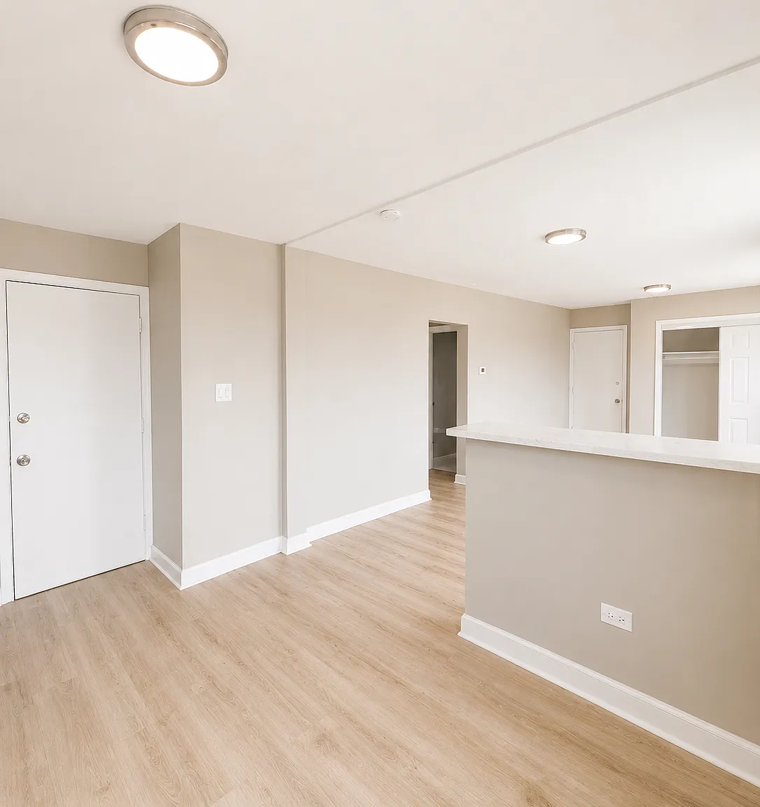 2 bed, 900 sqft, $1,649 — Photo 4