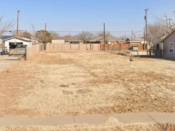 3010 Colgate St, Lubbock, TX 79415