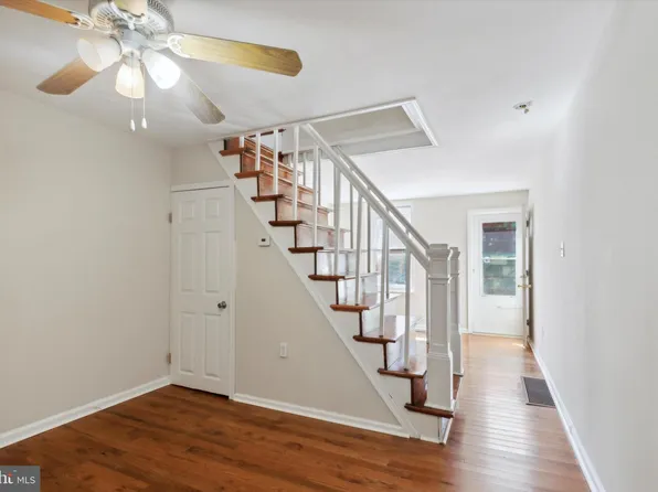2926 Salmon St, Philadelphia, PA 19134