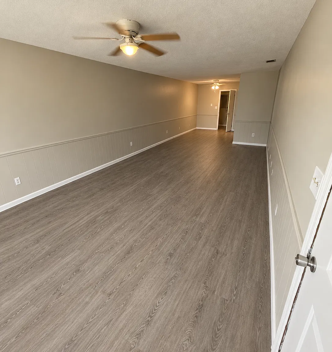 174 Creek Drive - B — Photo 3
