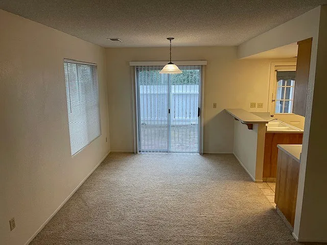 109 Marina Dr S — Photo 4