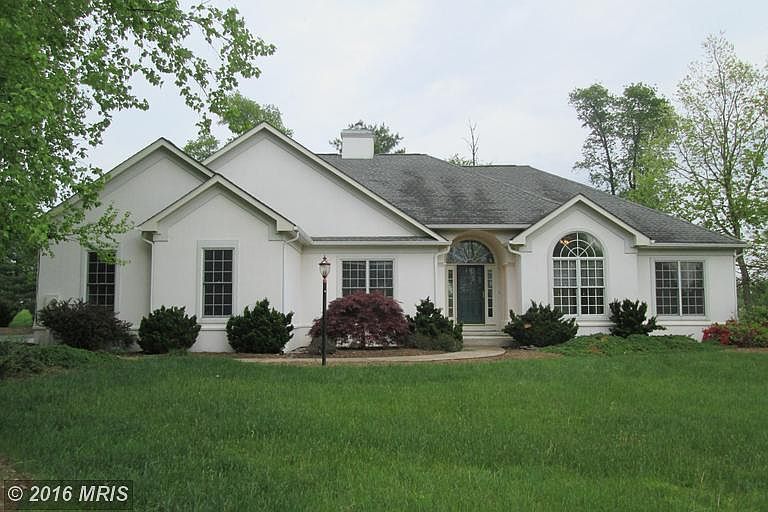 1st image of 143 Juniper Dr
