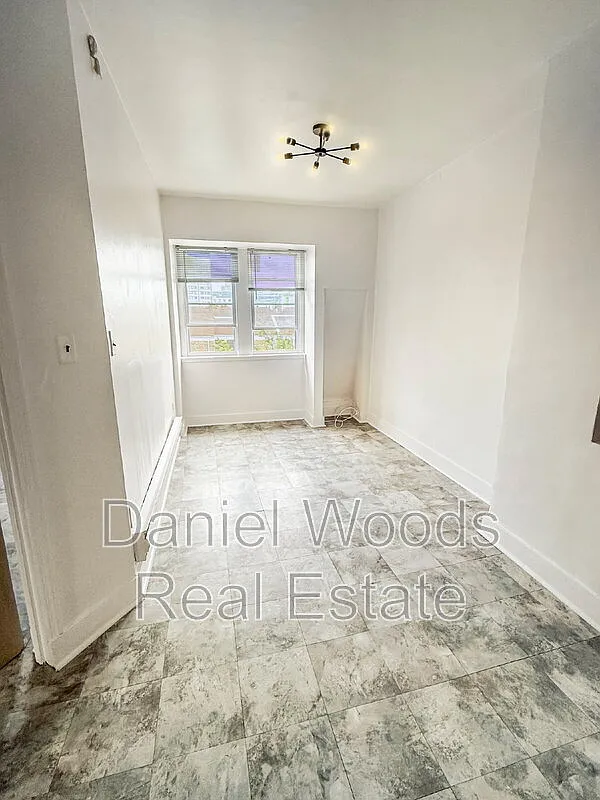 1 bed, 1.0 bath, $1,000 — Photo 3