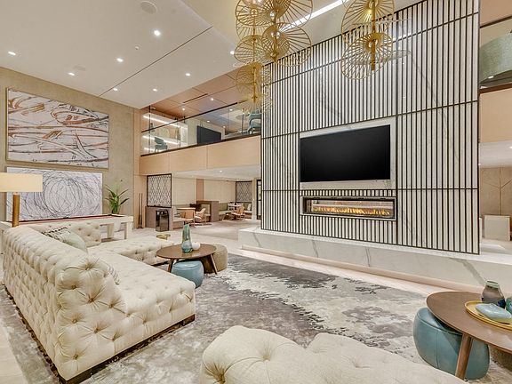 Sola Clubhouse