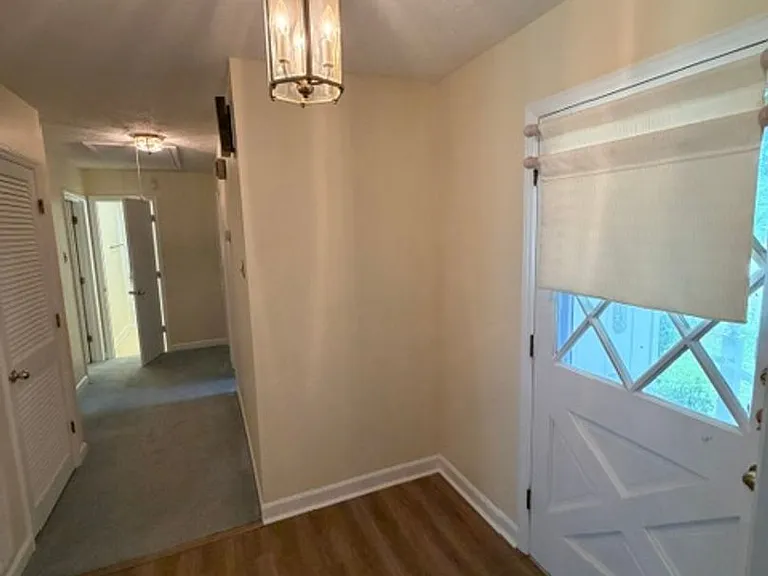 207 E Church St — Photo 14