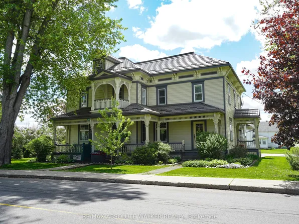 3302 Main St, North Stormont, ON K0C 1C0