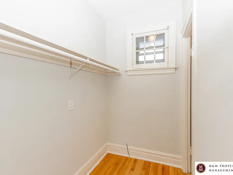 1010 North Boulevard — Photo 17